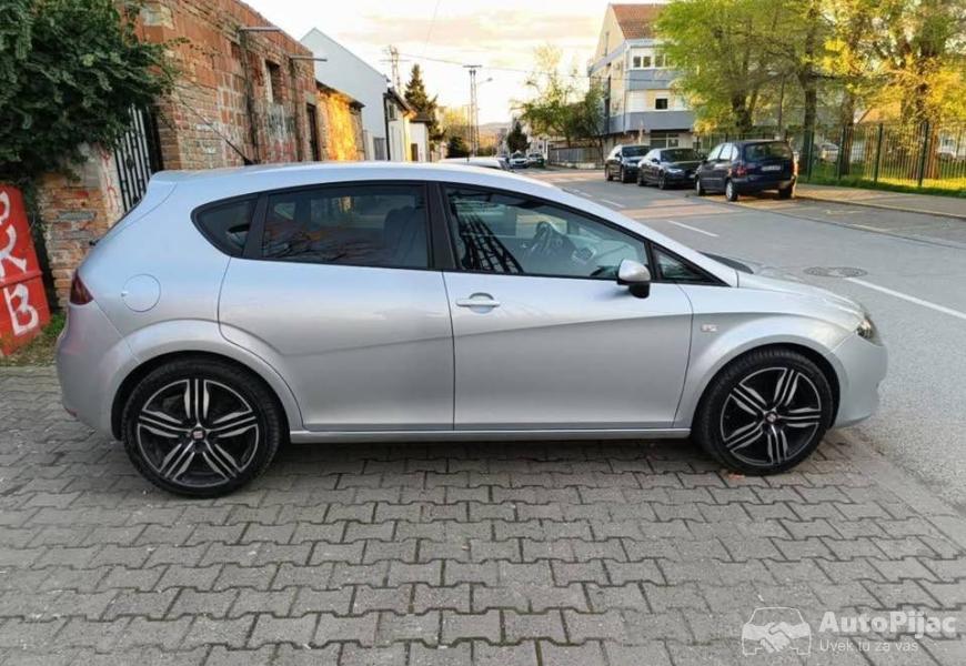 seat_leon_19_2006_2_polovni_automobili_autopijac.rs