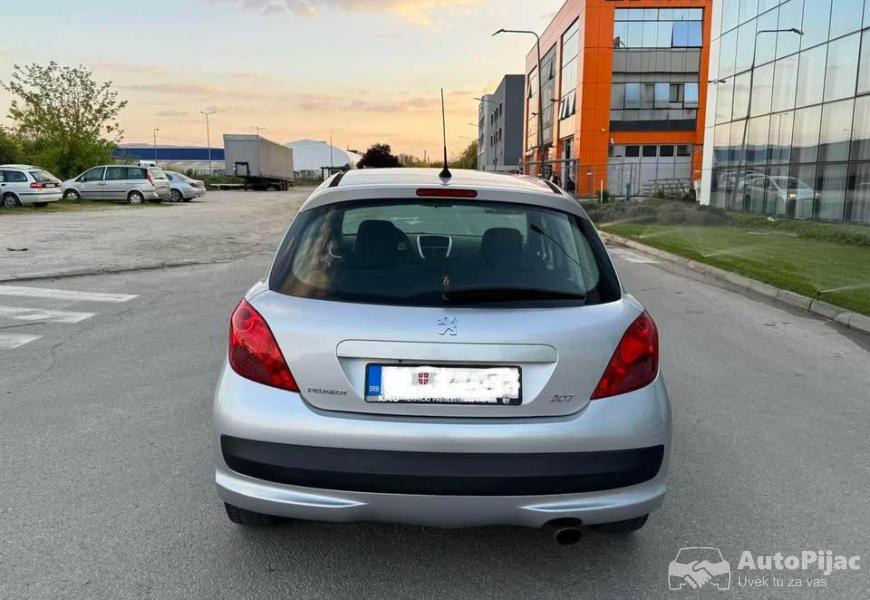 pezo_207_16_benzin_88kw_2008god_reg_do_826_2500_po_6_polovni_automobili_autopijac.rs