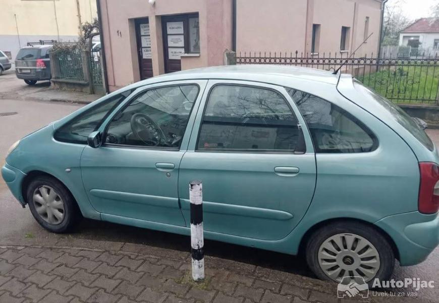 2003_citron_citroen_xsara_picasso_3_polovni_automobili_autopijac.rs