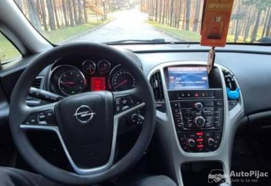 opel_astra_j_6_polovni_automobili_autopijac.rs