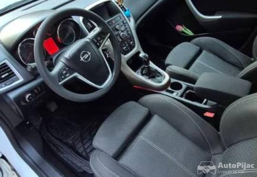 opel_astra_j_7_polovni_automobili_autopijac.rs