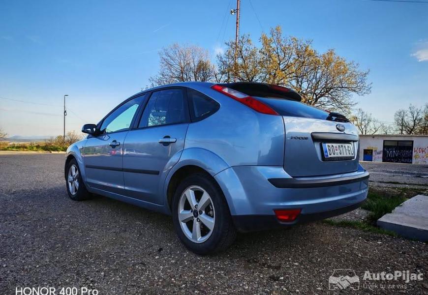2005_ford_focus_11_polovni_automobili_autopijac.rs