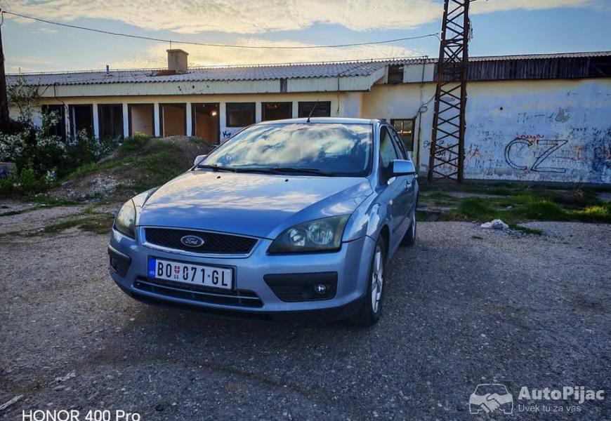 2005_ford_focus_2_polovni_automobili_autopijac.rs