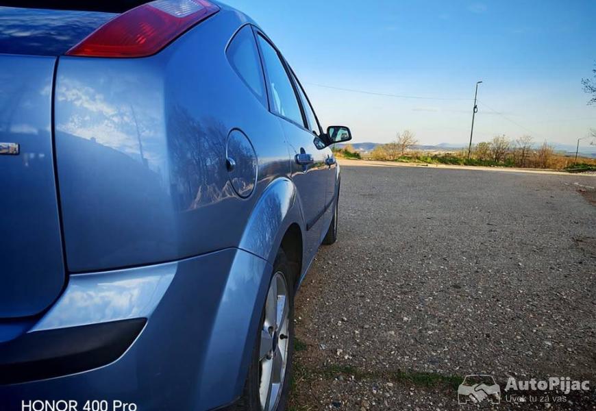 2005_ford_focus_6_polovni_automobili_autopijac.rs