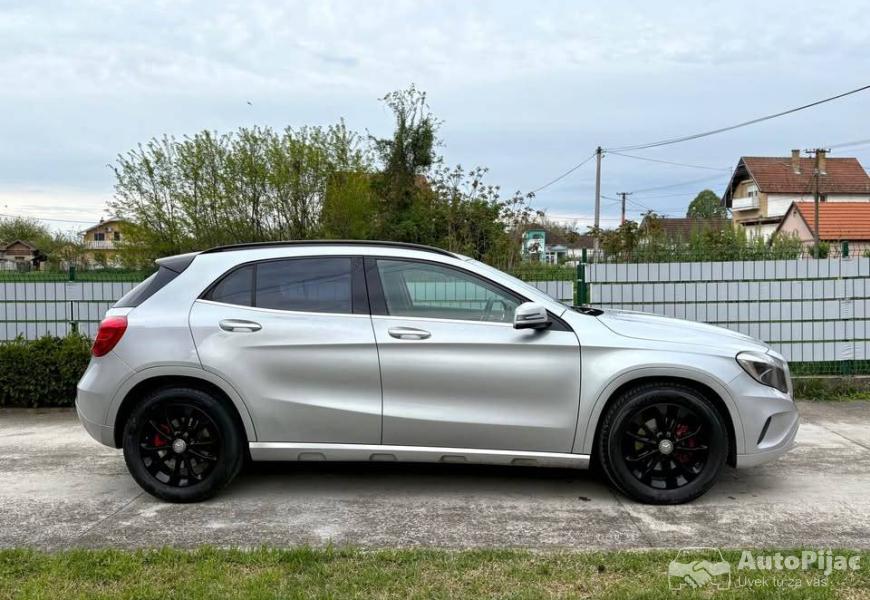 2014_mercedesbenz_gla_200_cdi_4_polovni_automobili_autopijac.rs