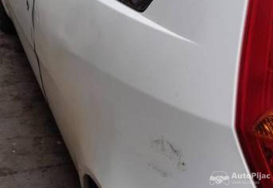 fijat_stilo_i_punto_5_polovni_automobili_autopijac.rs