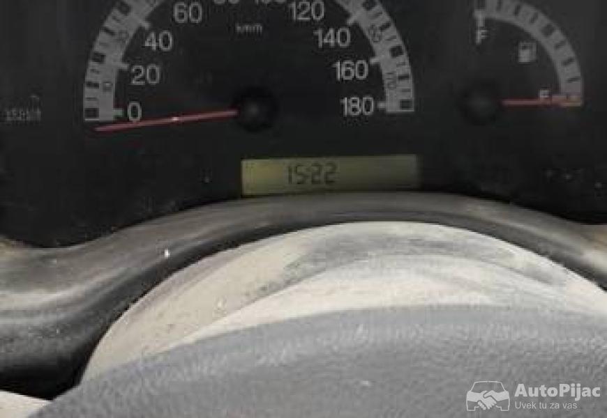 fijat_stilo_i_punto_6_polovni_automobili_autopijac.rs