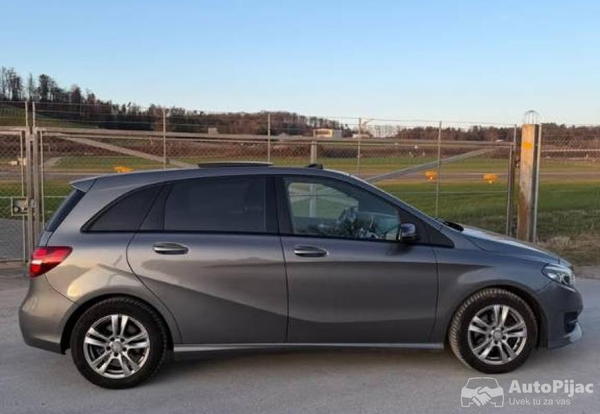 2015_mercedesbenz_b200_4x4_panorama_koza_5_polovni_automobili_autopijac.rs