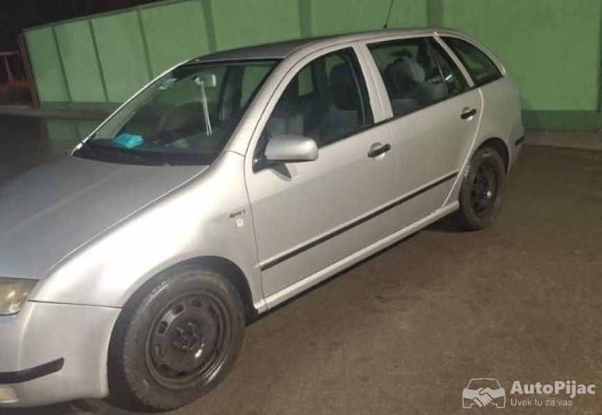 skoda_fabia_14_benzin_2_polovni_automobili_autopijac.rs