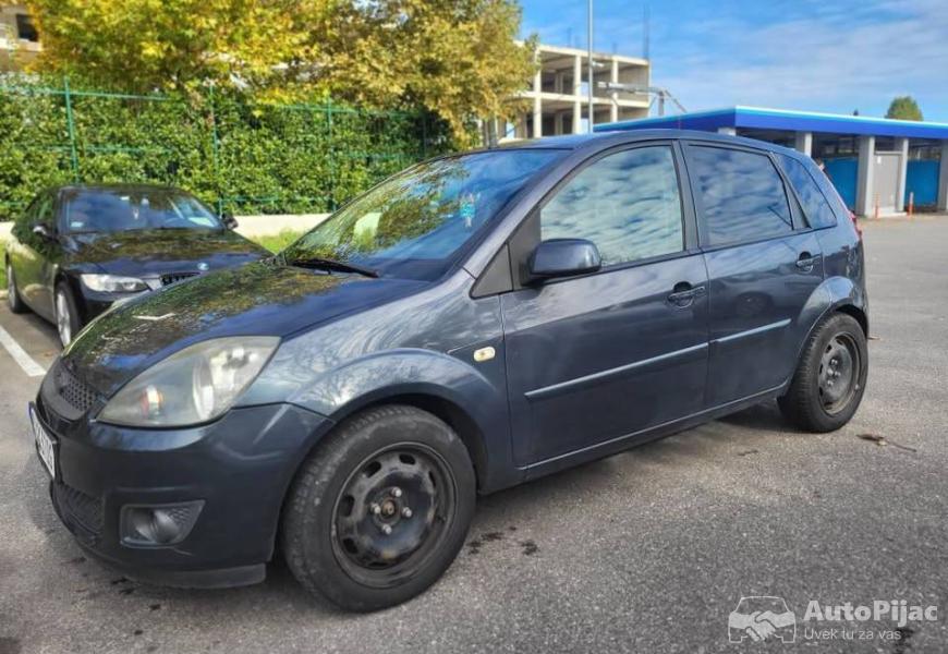 ford_fiesta_14_tdci_2007_4_polovni_automobili_autopijac.rs
