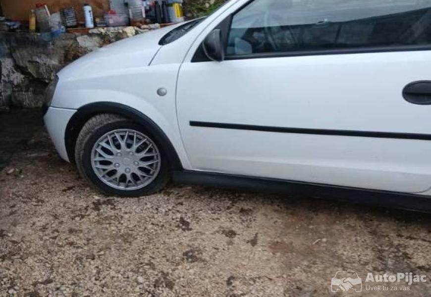 na_prodaju_3_polovni_automobili_autopijac.rs