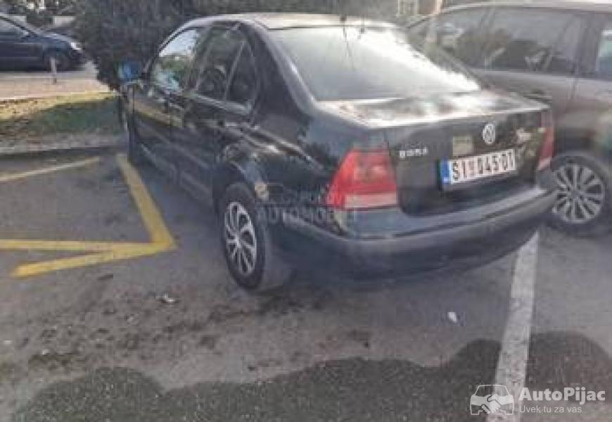 bora_19_tdi_2_polovni_automobili_autopijac.rs