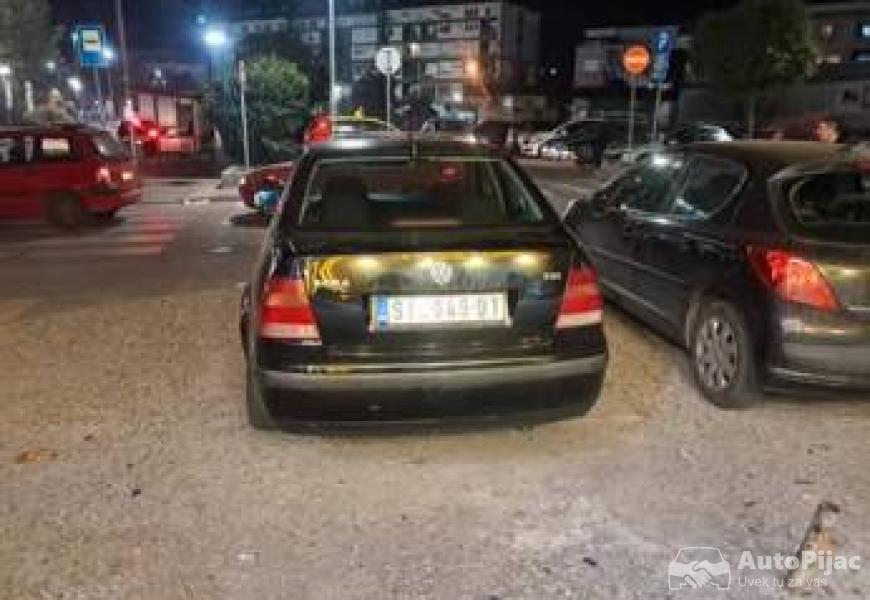 bora_19_tdi_6_polovni_automobili_autopijac.rs