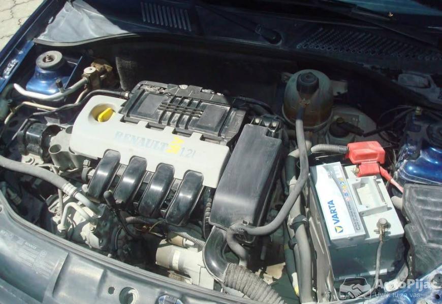 2003_renault_clio_12_16v_12_polovni_automobili_autopijac.rs
