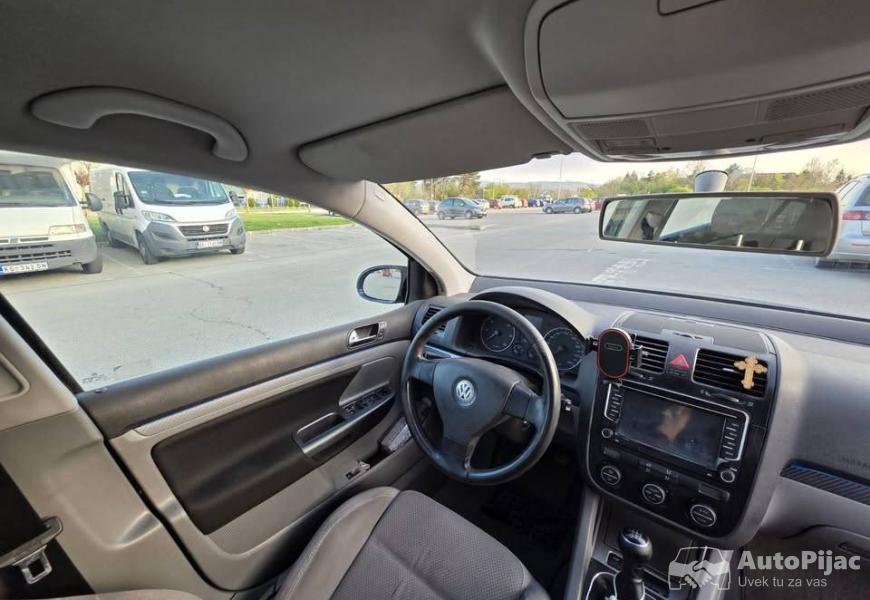 2004_volkswagen_golf_5_20_tdi_140hp_11_polovni_automobili_autopijac.rs