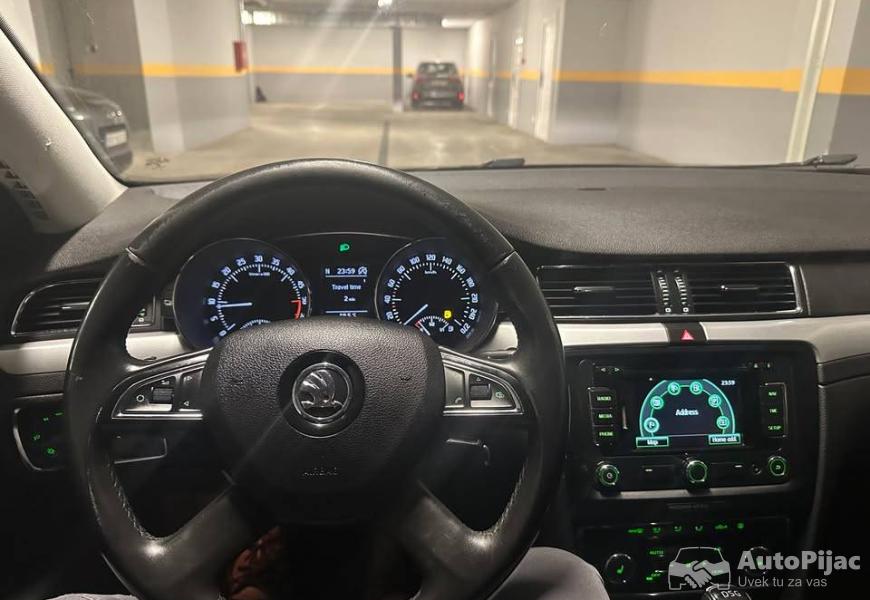 2014_skoda_superb_8_polovni_automobili_autopijac.rs