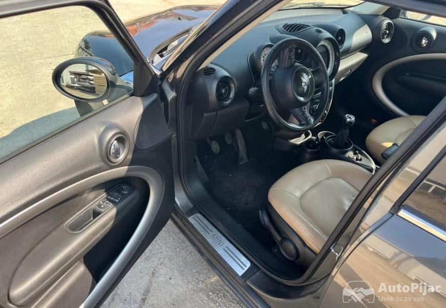 2014_mini_countryman_11_polovni_automobili_autopijac.rs