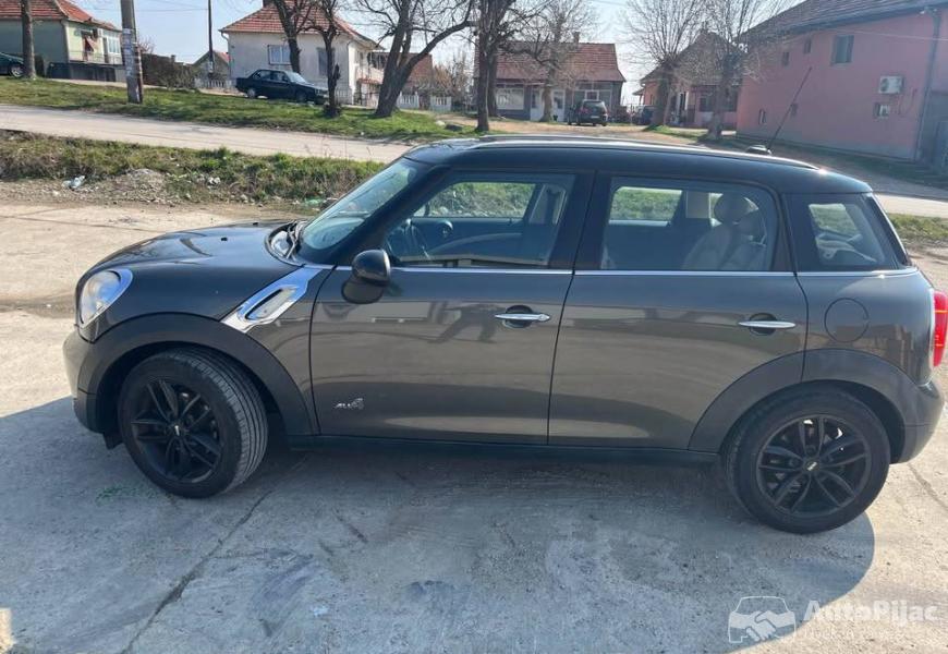 2014_mini_countryman_3_polovni_automobili_autopijac.rs