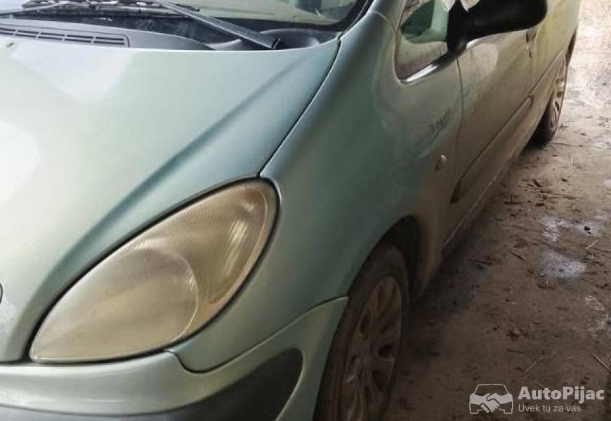 2002_citron_xsara_picaso_18_3_polovni_automobili_autopijac.rs