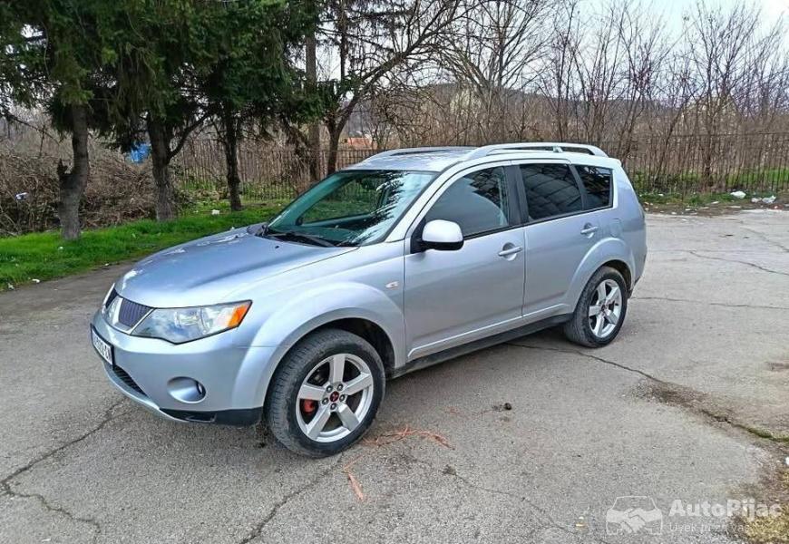 mitshubisi_outlander_20_1_polovni_automobili_autopijac.rs