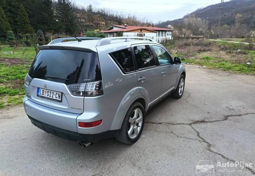 mitshubisi_outlander_20_5_polovni_automobili_autopijac.rs