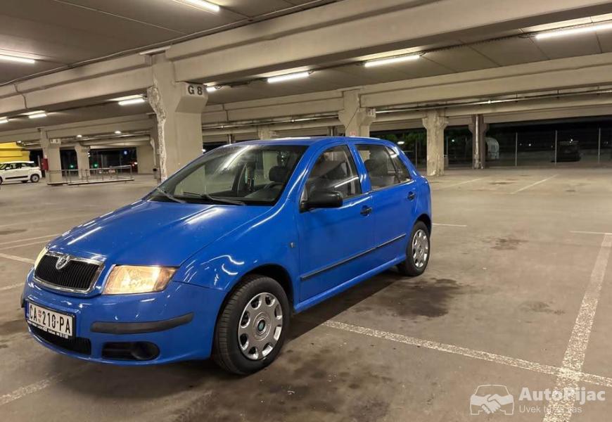 skoda_fabia_12_bengas_2004_tek_reg_atest_do_2030_s_2_polovni_automobili_autopijac.rs