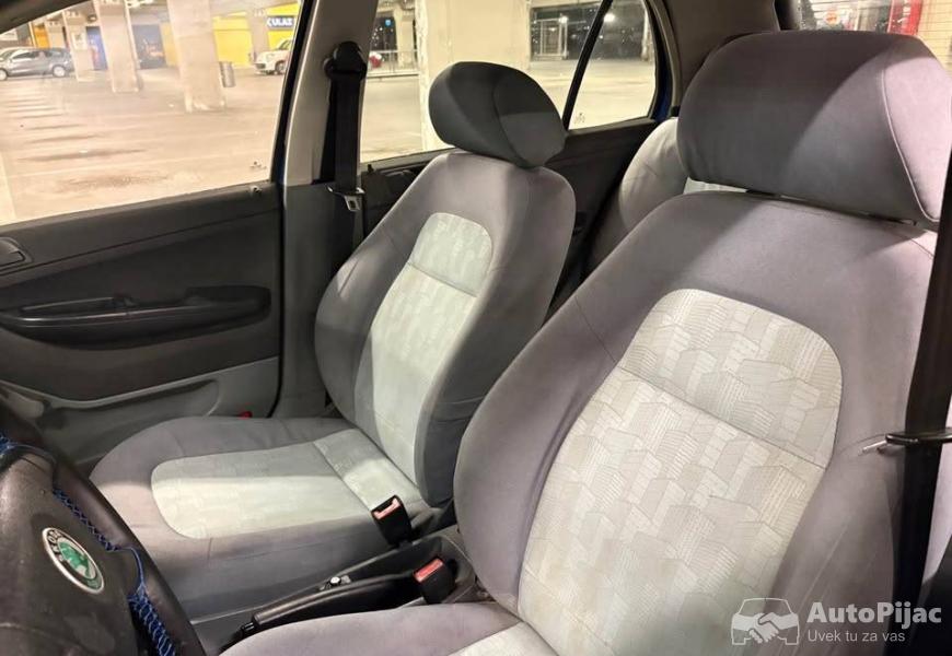 skoda_fabia_12_bengas_2004_tek_reg_atest_do_2030_s_9_polovni_automobili_autopijac.rs