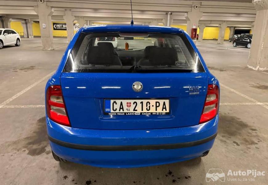 skoda_fabia_12_bengas_2004_tek_reg_atest_do_2030_s_3_polovni_automobili_autopijac.rs