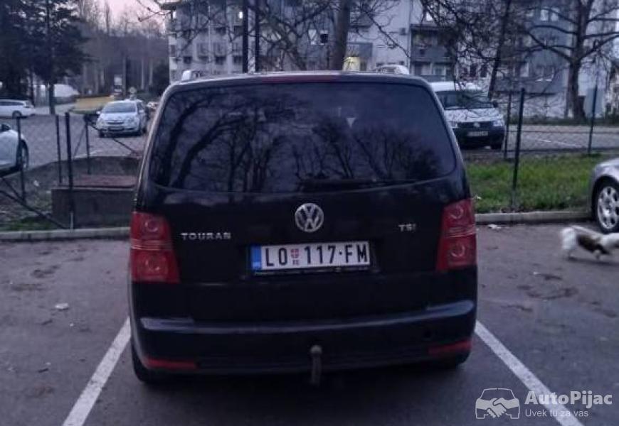 vw_turan_14_tsi_15_polovni_automobili_autopijac.rs