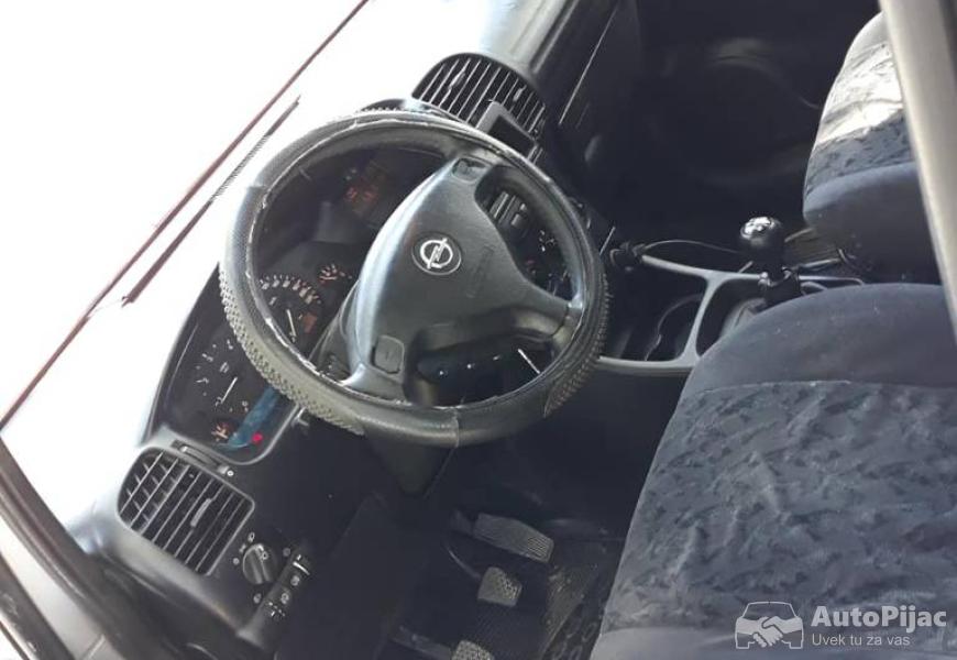 opel_zafira_7_polovni_automobili_autopijac.rs