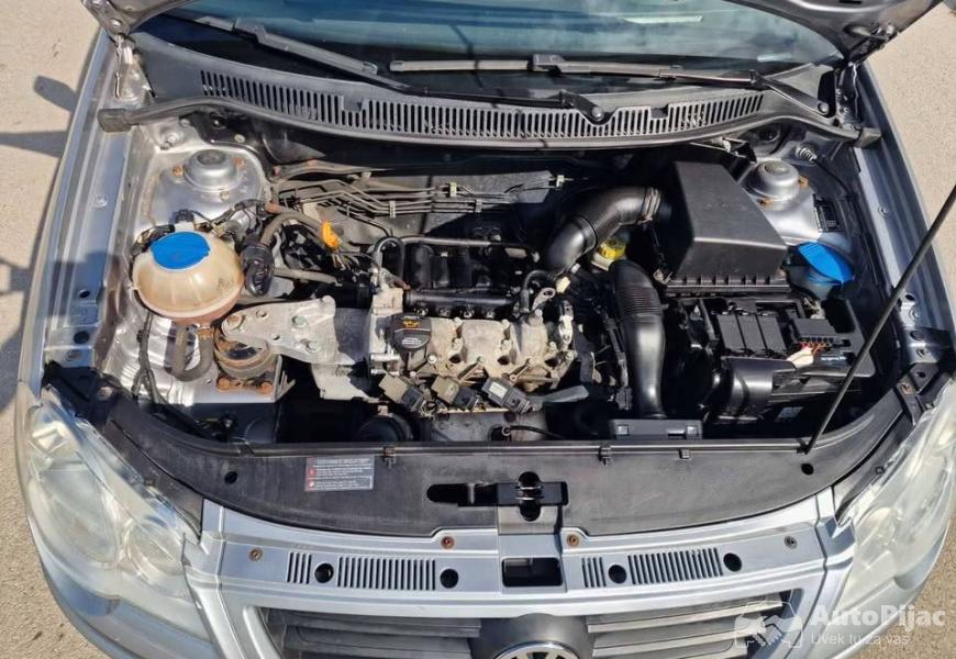 vw_polo_12_na_ime_kupca_7_polovni_automobili_autopijac.rs