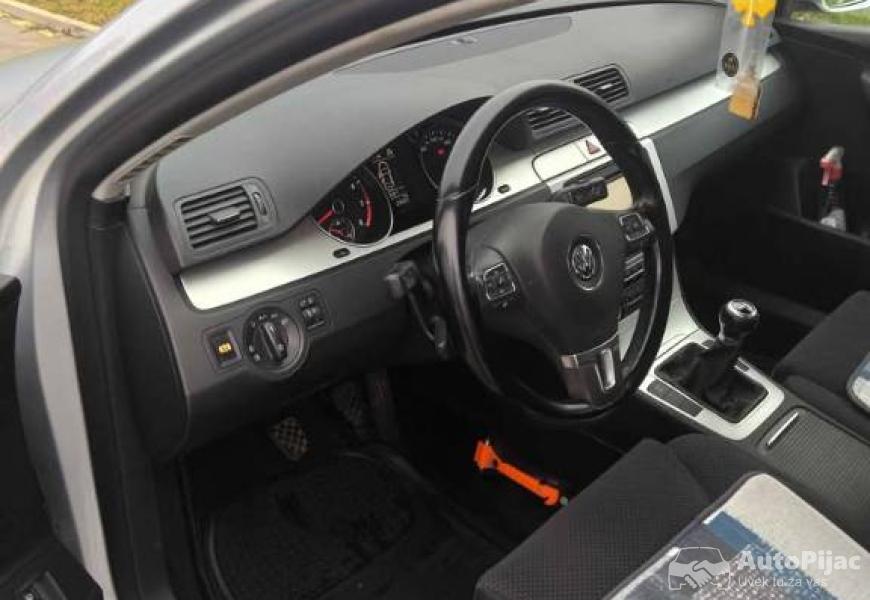 prodajem_wolcvagen_passat_b6_limuzina_metalik_siva_2_polovni_automobili_autopijac.rs