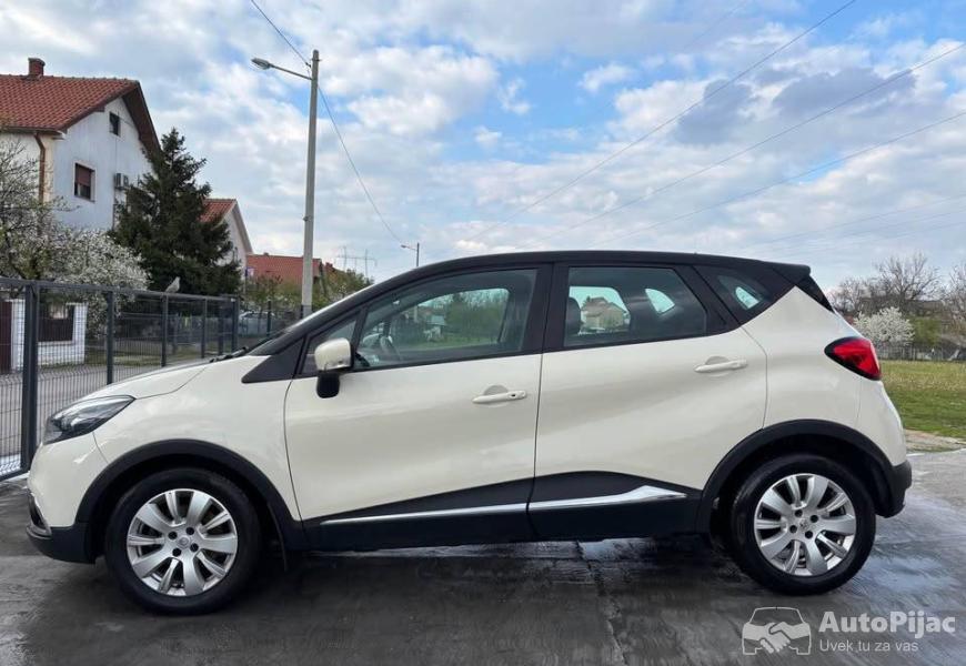 renault_captur_2014_15_dizel_6_polovni_automobili_autopijac.rs