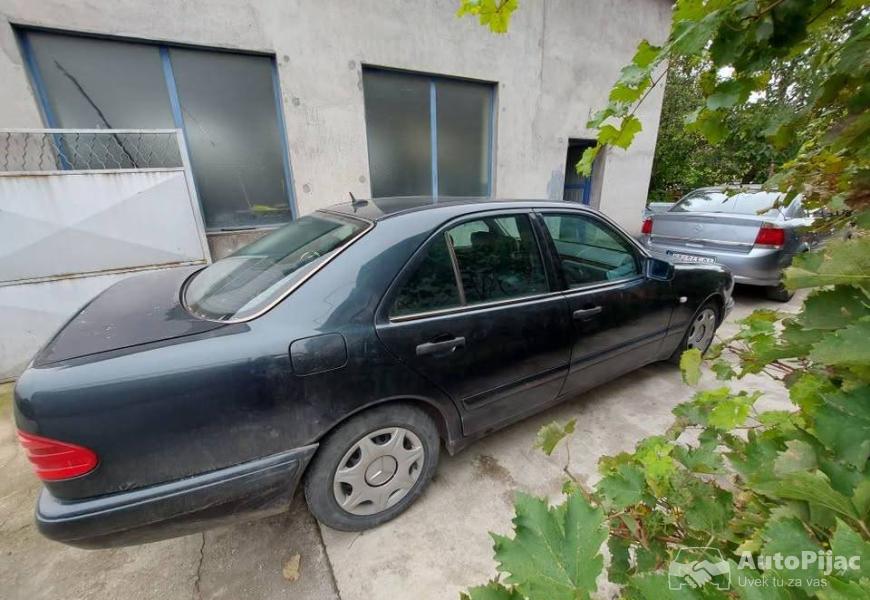 na_prodaju_mercedes_w210_29_td_99god_bez_prava_na_4_polovni_automobili_autopijac.rs