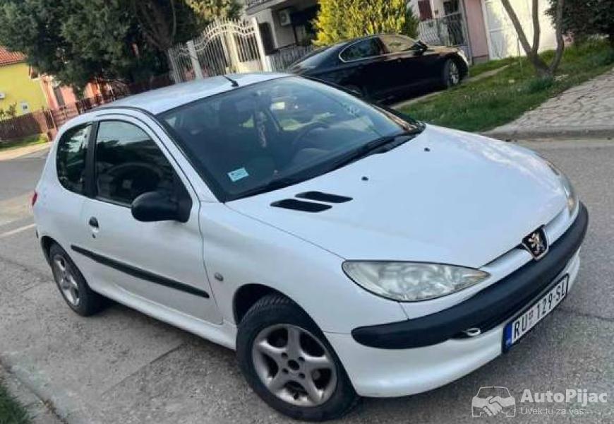 2003_pezo_206_12_polovni_automobili_autopijac.rs