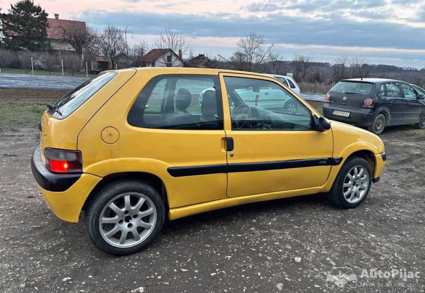 citroen_saxo_1_polovni_automobili_autopijac.rs