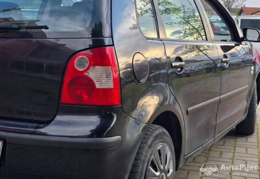 2004_volkswagen_polo_12_benz_11_polovni_automobili_autopijac.rs