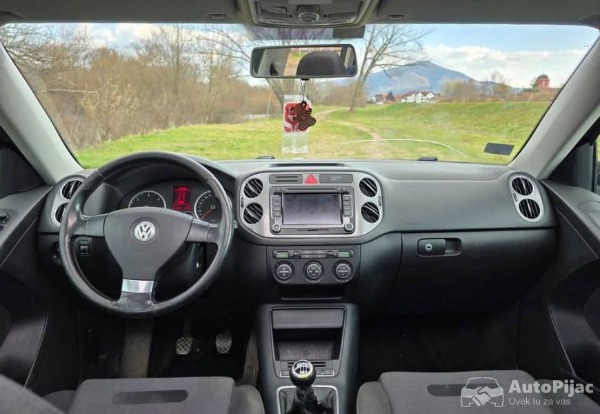 2008_wv_tiguan_20_tdi_4x4_panorama_registrovan_do_15_polovni_automobili_autopijac.rs