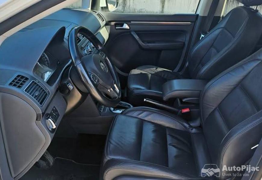 2014_volkswagen_touran_9_polovni_automobili_autopijac.rs