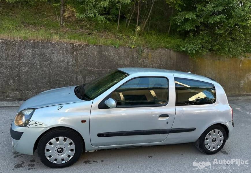 2004_renault_clio_12_8v_tng_reg052027_12_polovni_automobili_autopijac.rs