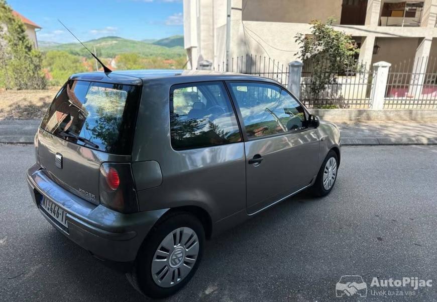2003_seat_arosa_14_8v_tdi_sport_9_polovni_automobili_autopijac.rs