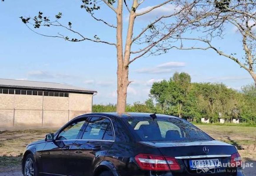 moze_zamena_2013_god_e_200_cdi_reg_dugo_moze_zamen_1_polovni_automobili_autopijac.rs