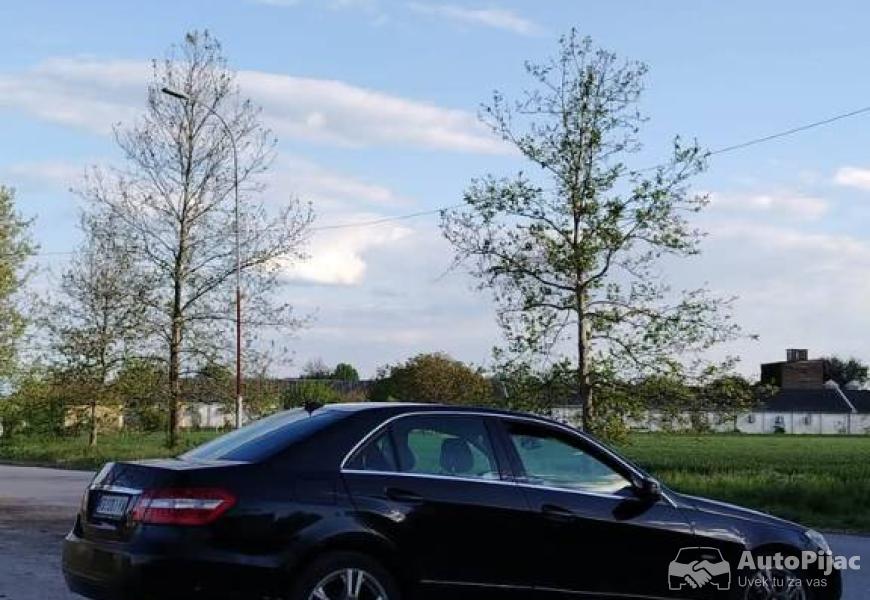 moze_zamena_2013_god_e_200_cdi_reg_dugo_moze_zamen_5_polovni_automobili_autopijac.rs