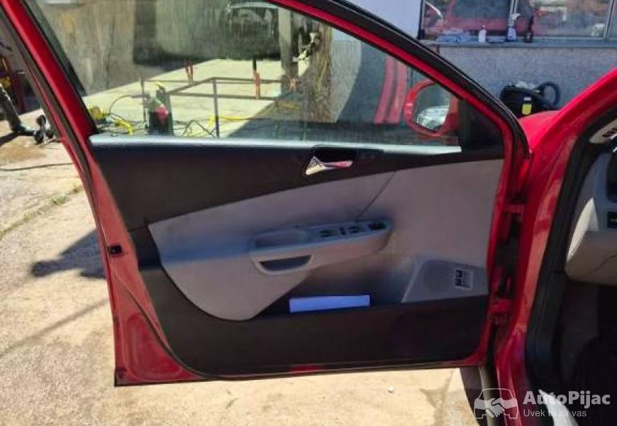 passat_b6_20_tdi_8v_14_polovni_automobili_autopijac.rs