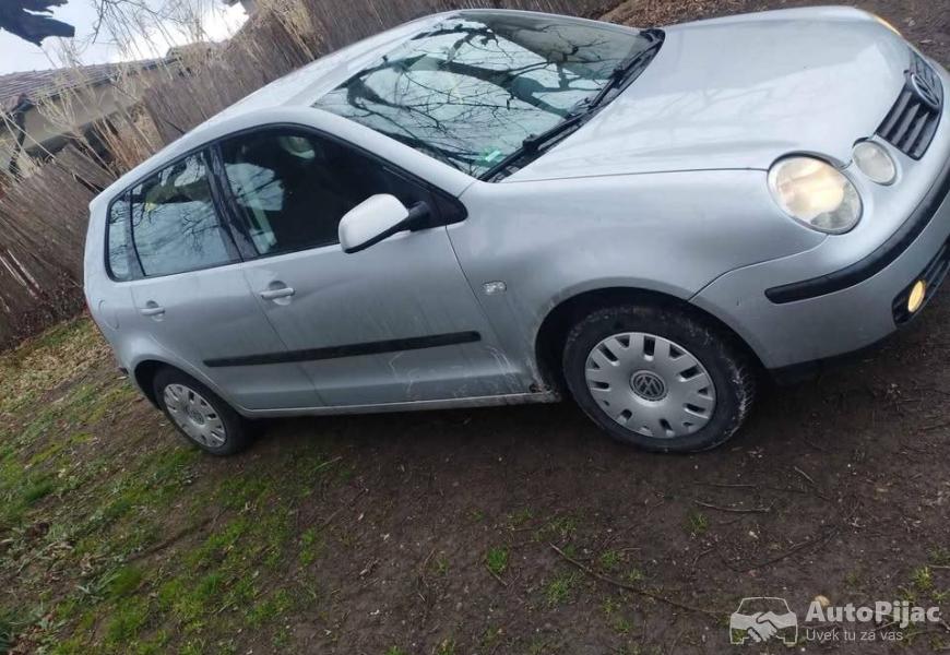 polo_12_12v_2_polovni_automobili_autopijac.rs