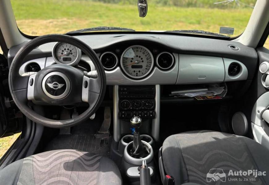 mini_one_16_90ks_7_polovni_automobili_autopijac.rs