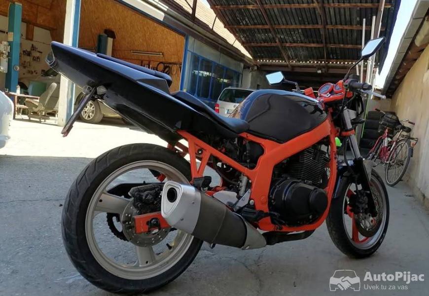 suzuki_gs_500_15_polovni_automobili_autopijac.rs