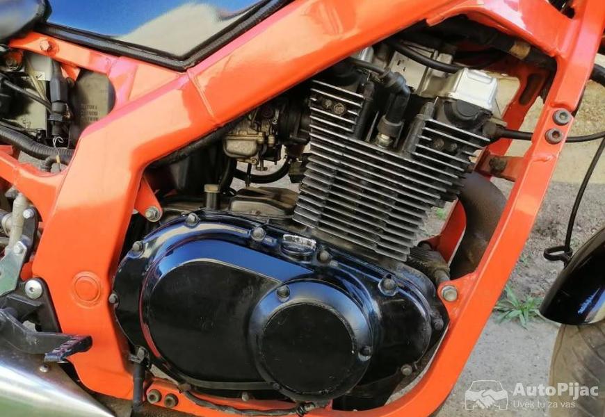 suzuki_gs_500_8_polovni_automobili_autopijac.rs