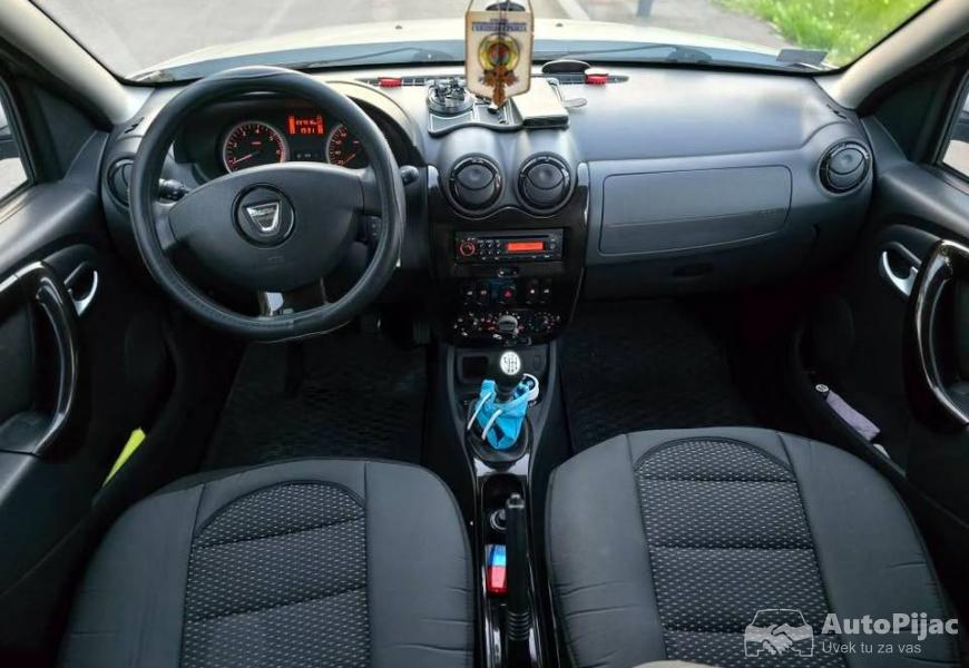 dacia_duster_15_dci_11_polovni_automobili_autopijac.rs