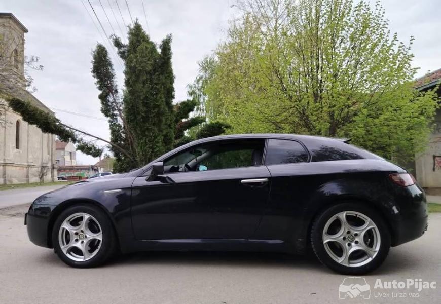 alfa_romeo_brera_6_polovni_automobili_autopijac.rs